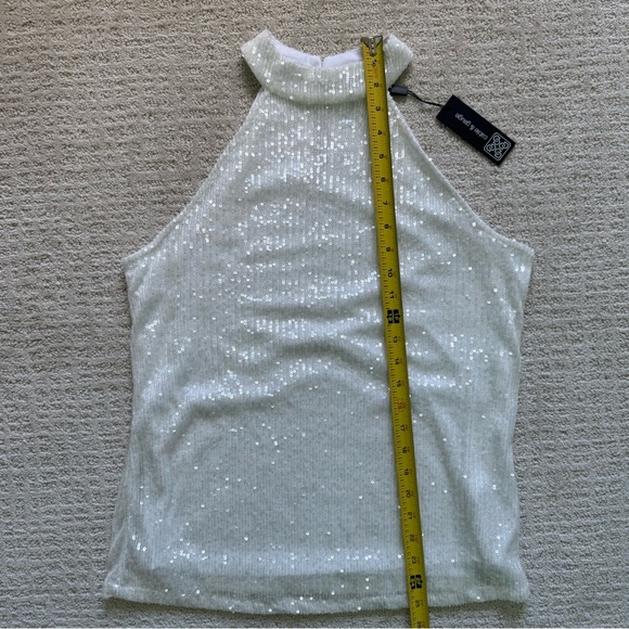 CABLE & GAUGE | Ivory Sequin Halter Top Sz M - Picture 3 of 6
